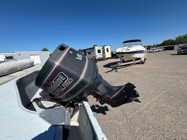 1990 CRESTLINER PHANTOM 160 - Image 2