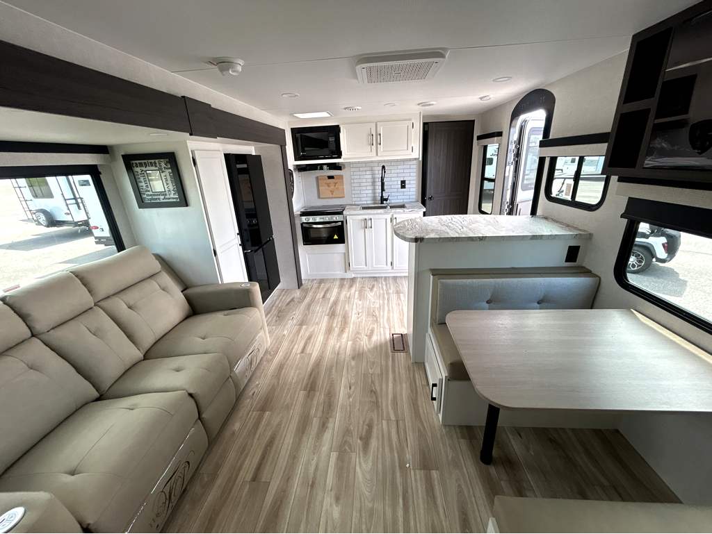 2026 VENTURE RV STRATUS 302VBH - Image 20