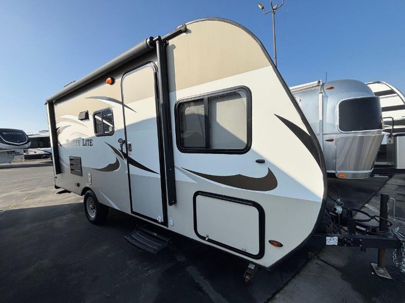 2017 Pacific Coachworks Might Lite 16BB - Image 1