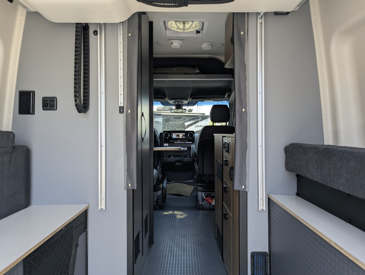 2027 Winnebago Revel 44EC - Image 13