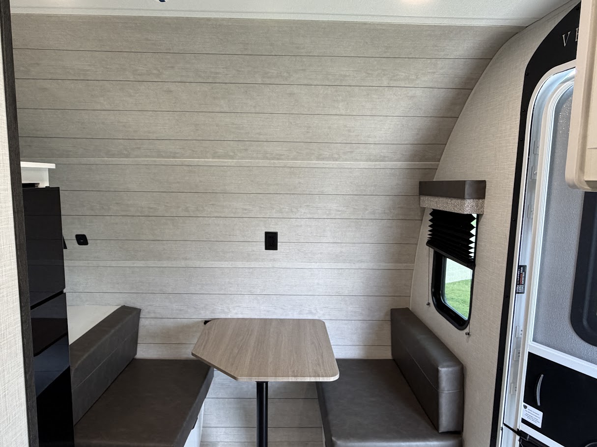 2026 VENTURE RV SIENNA 140VFD - Image 30