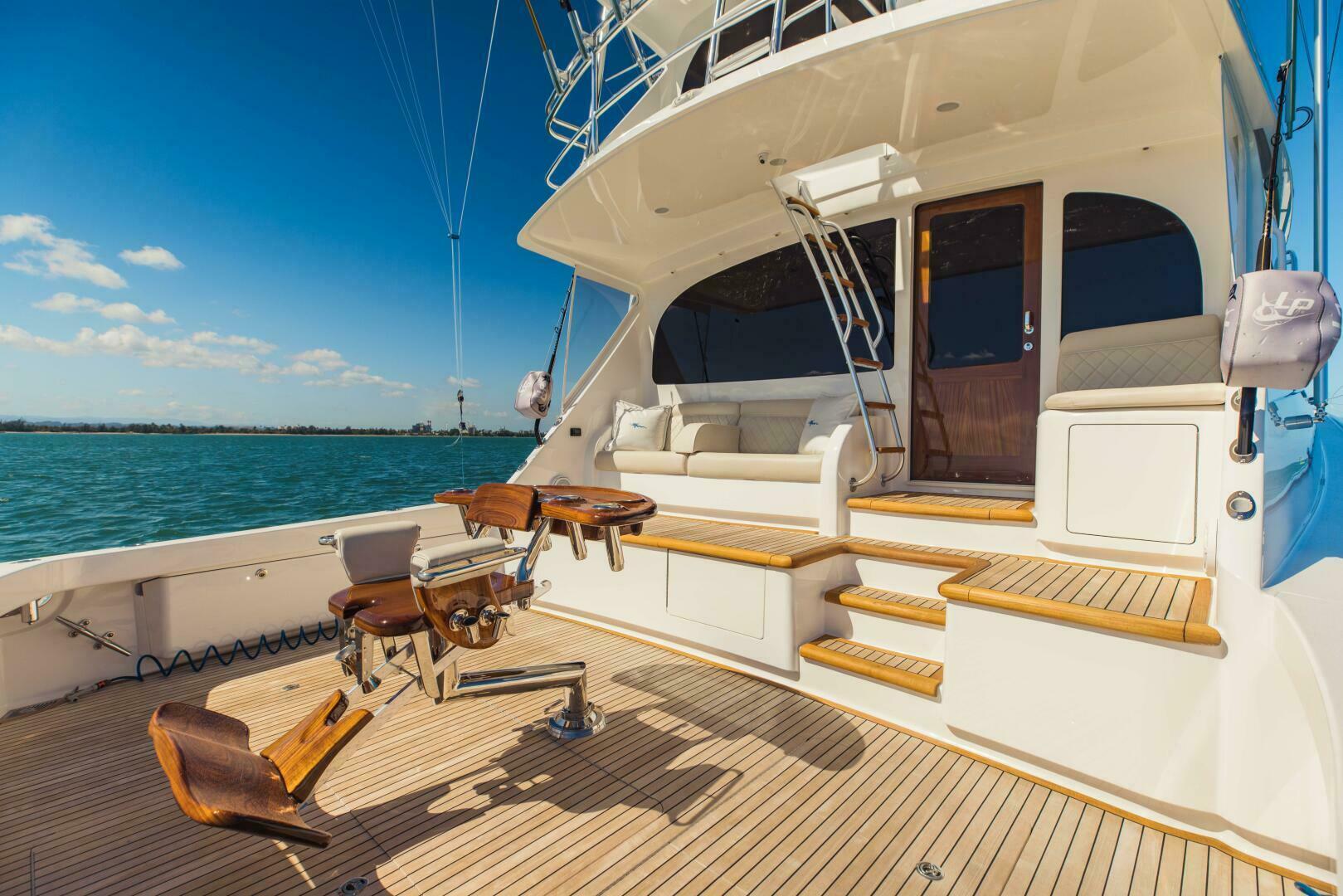 2020 Viking 72 Enclosed Bridge - Image 40