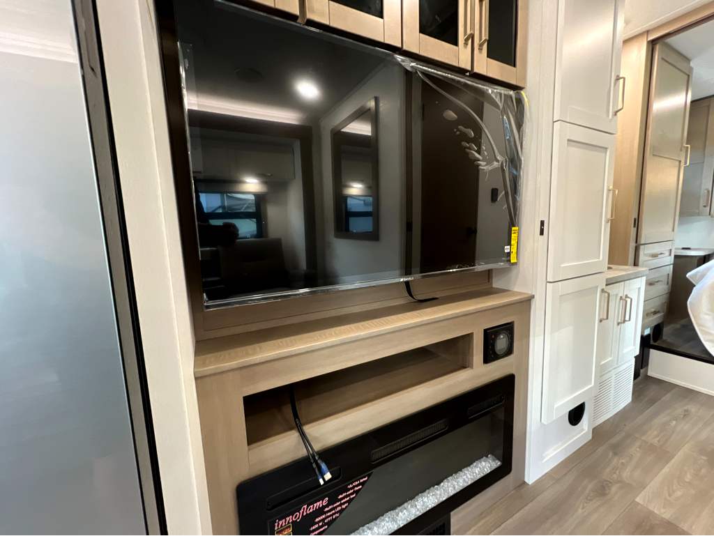 2027 JAYCO GREYHAWK 30Z - Image 14