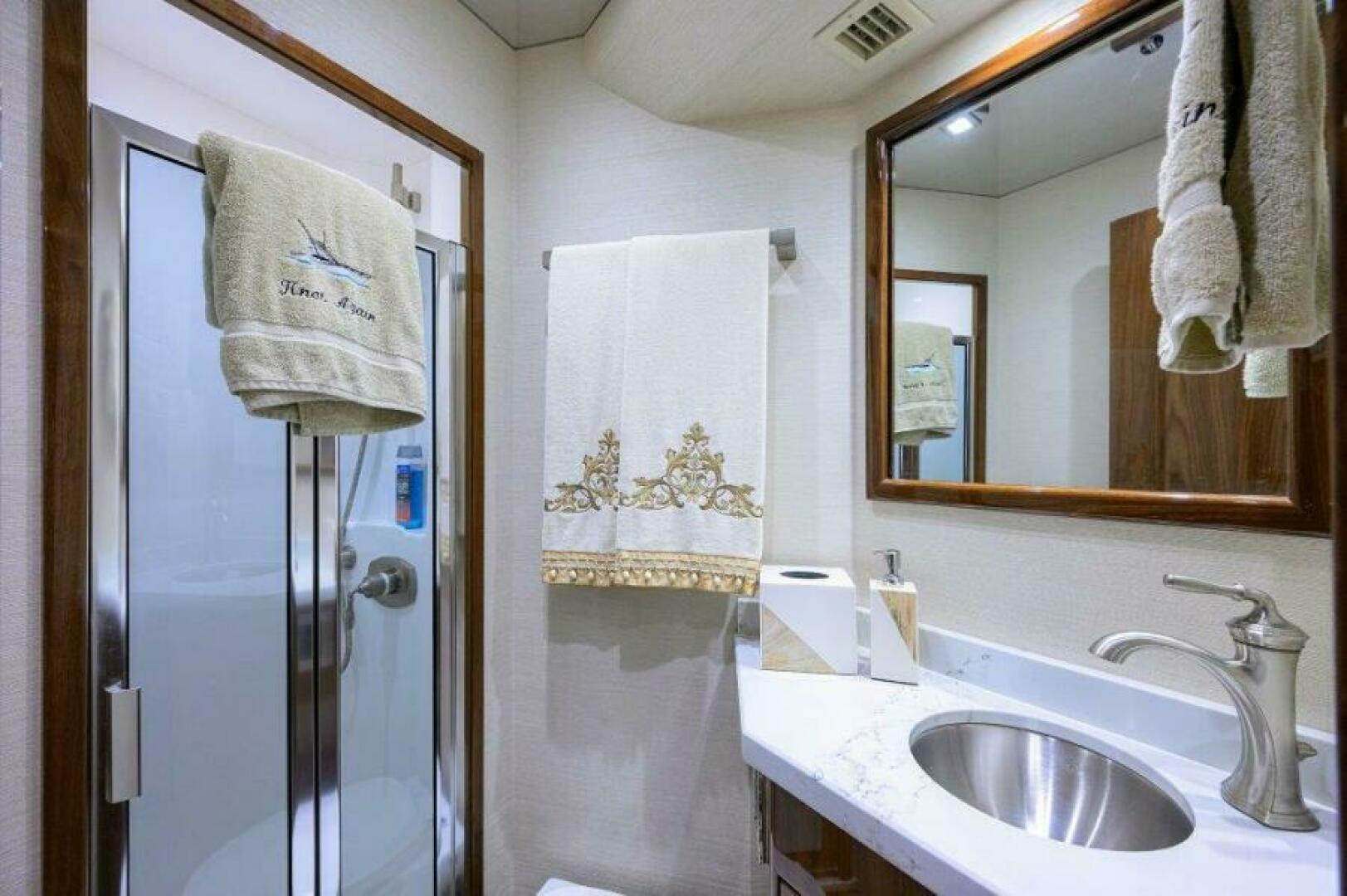 2020 VIKING VIKING 61 Convertible Base - Image 88