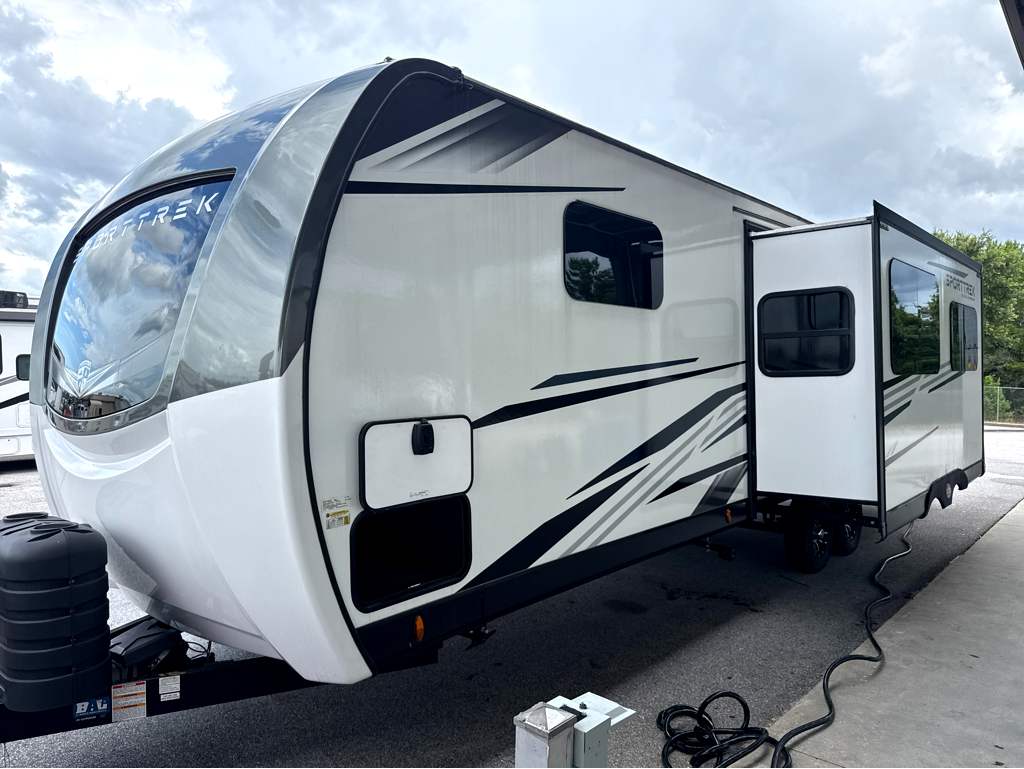 2025 VENTURE RV SPORTTREK 292VRB - Image 2