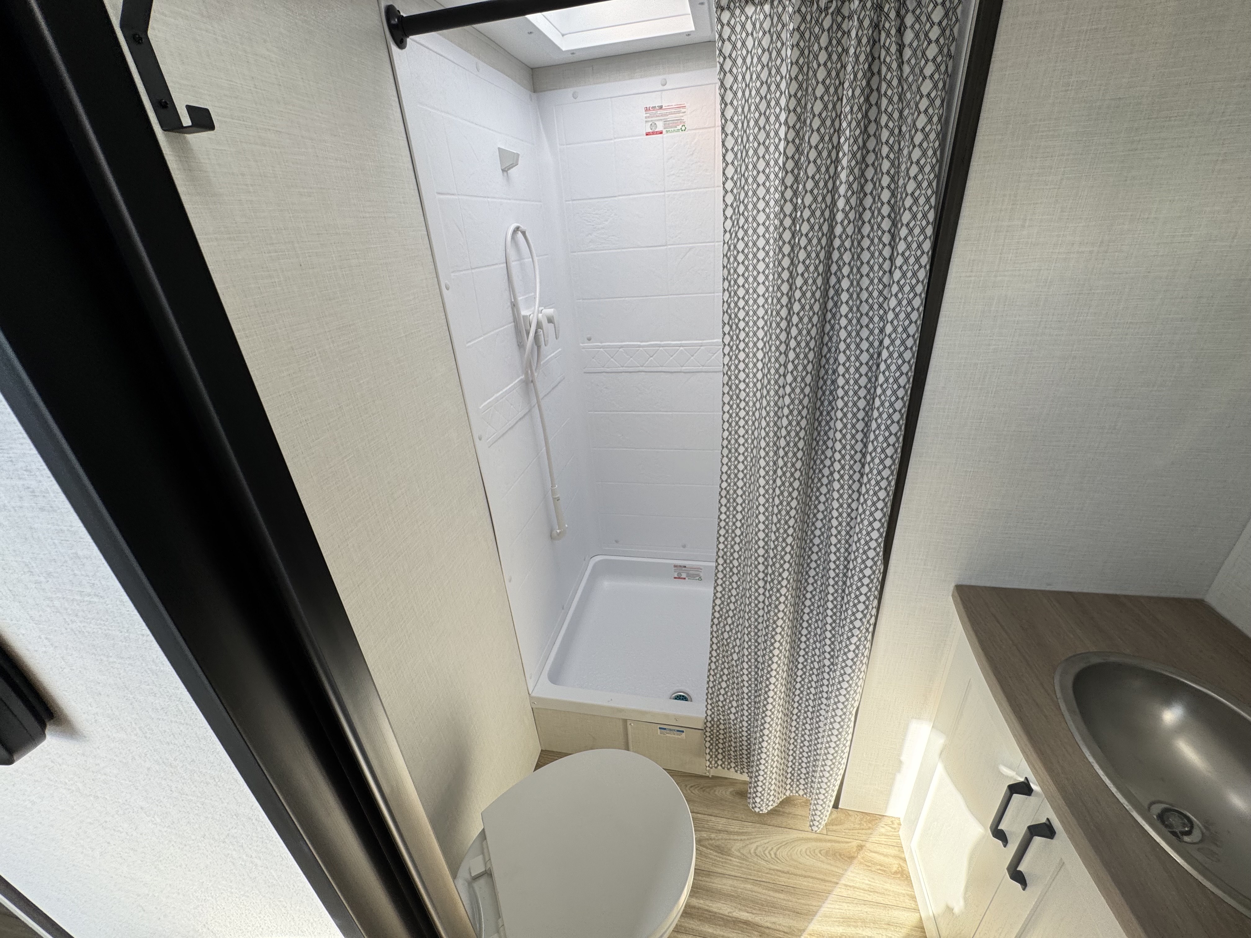 2027 VENTURE RV SIENNA 293VIK - Image 26