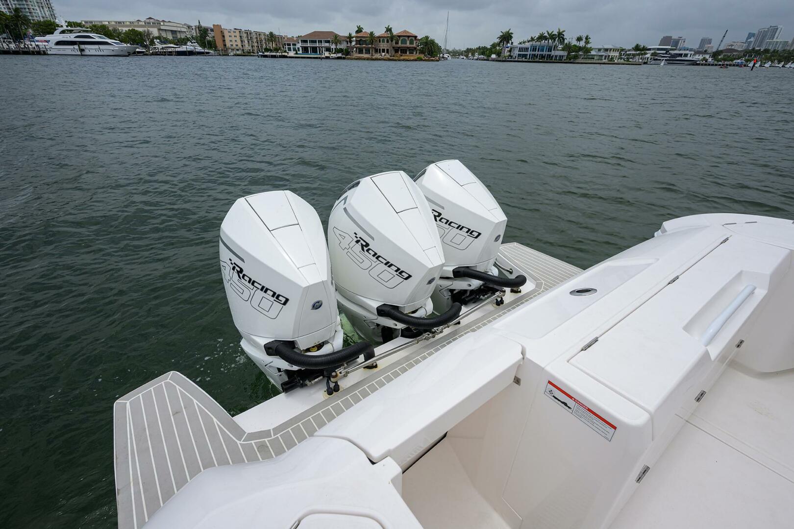 2023 Intrepid 41 Valor - Image 11