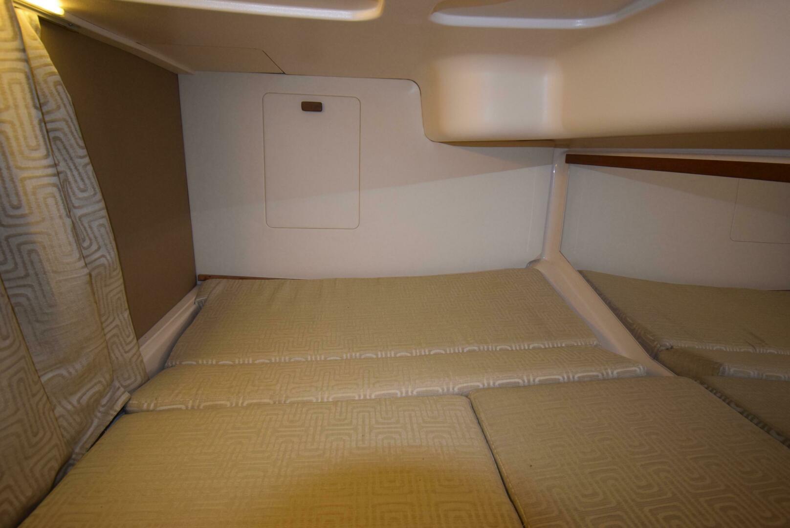 2016 Grady-White Express 330 - Image 64
