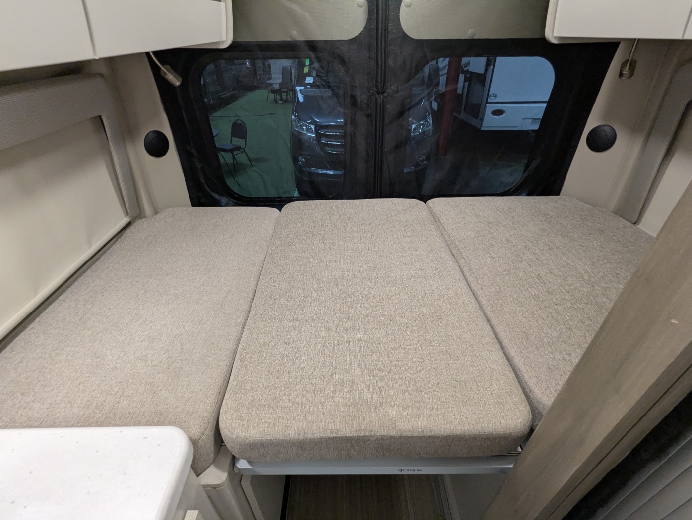 2023 Thor Motor Coach Rize 18A - Image 31