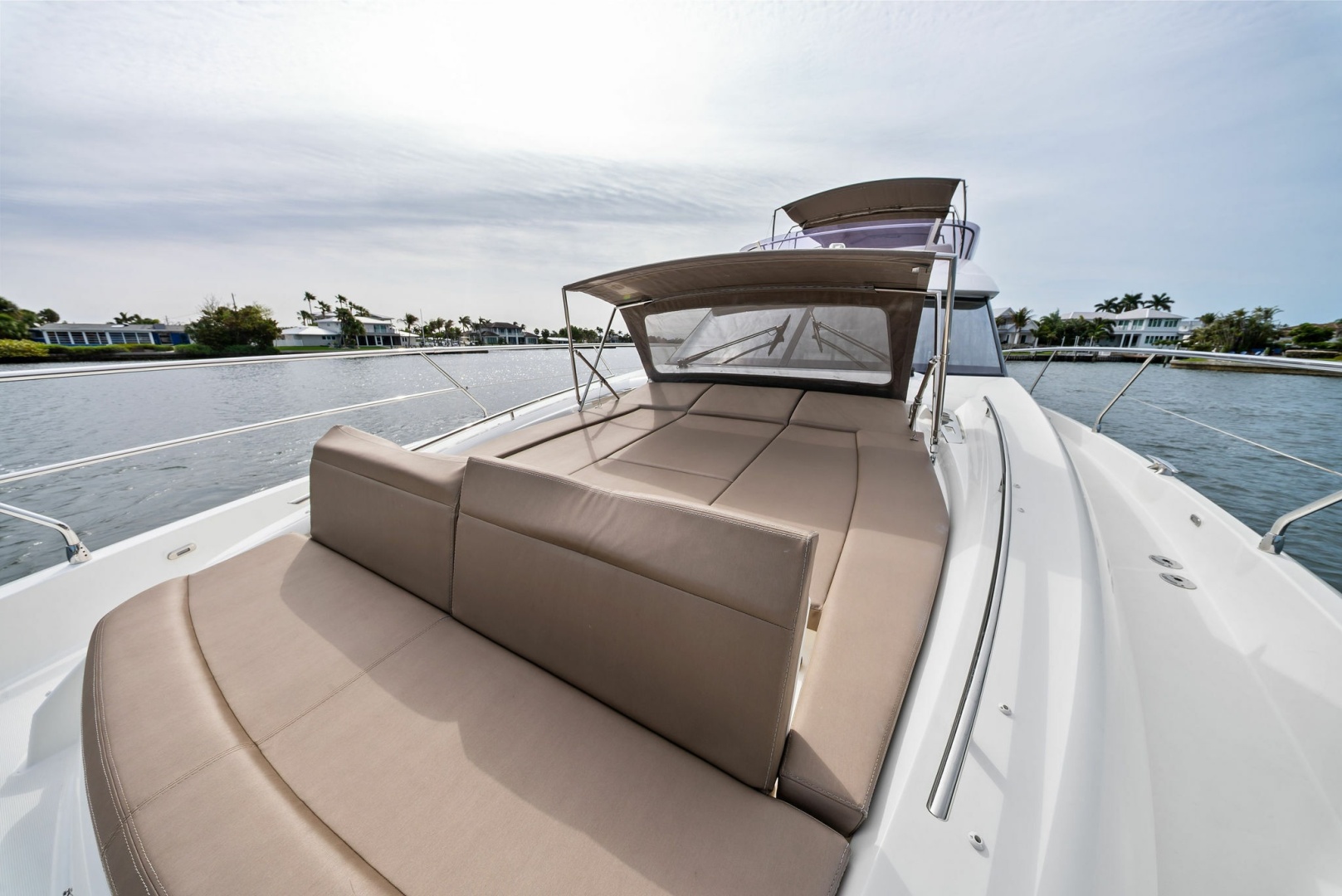 2015 Prestige 550 Base - Image 60