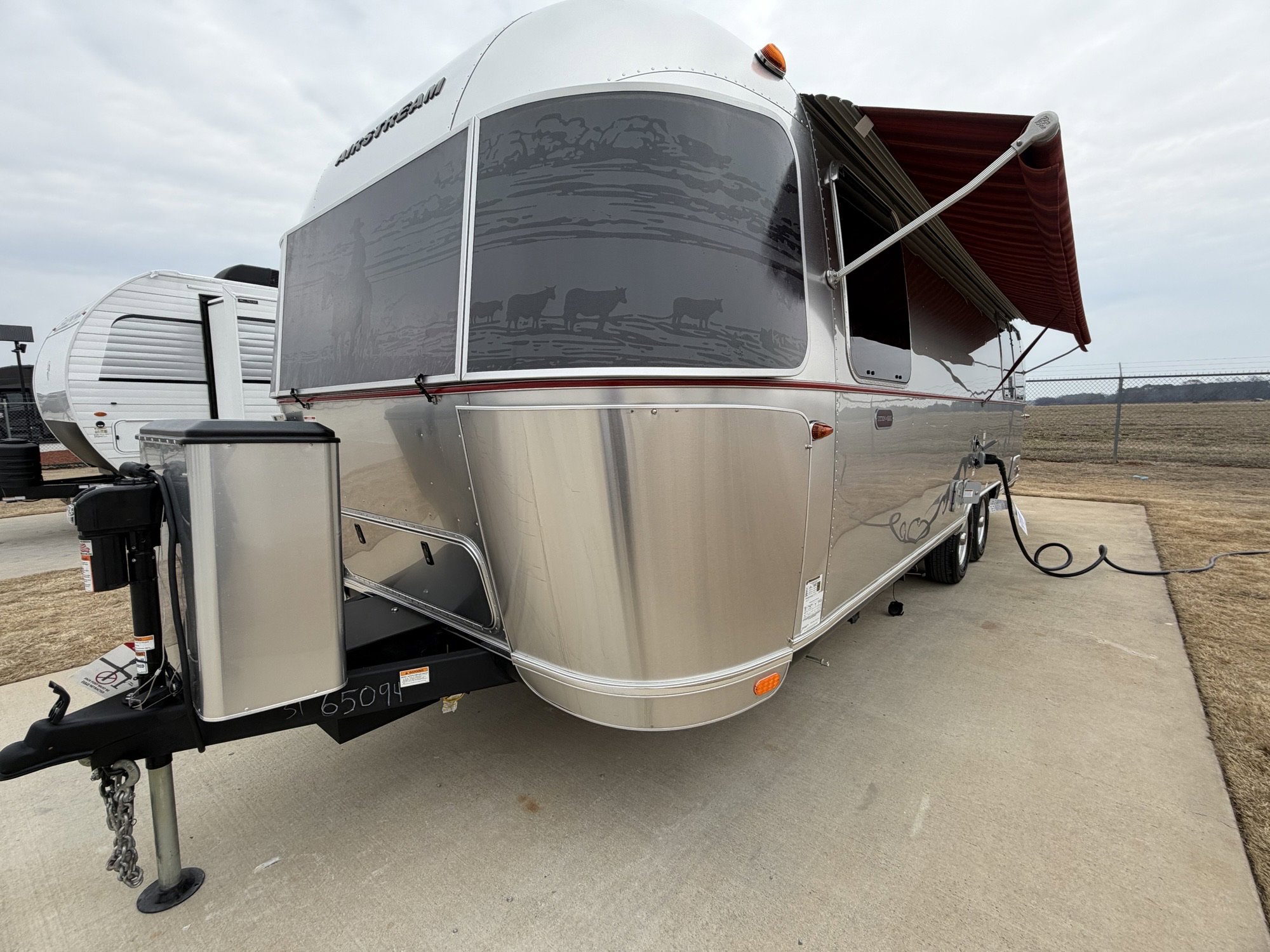2026 AIRSTREAM STETSON + 6666 27FBQ - Image 4
