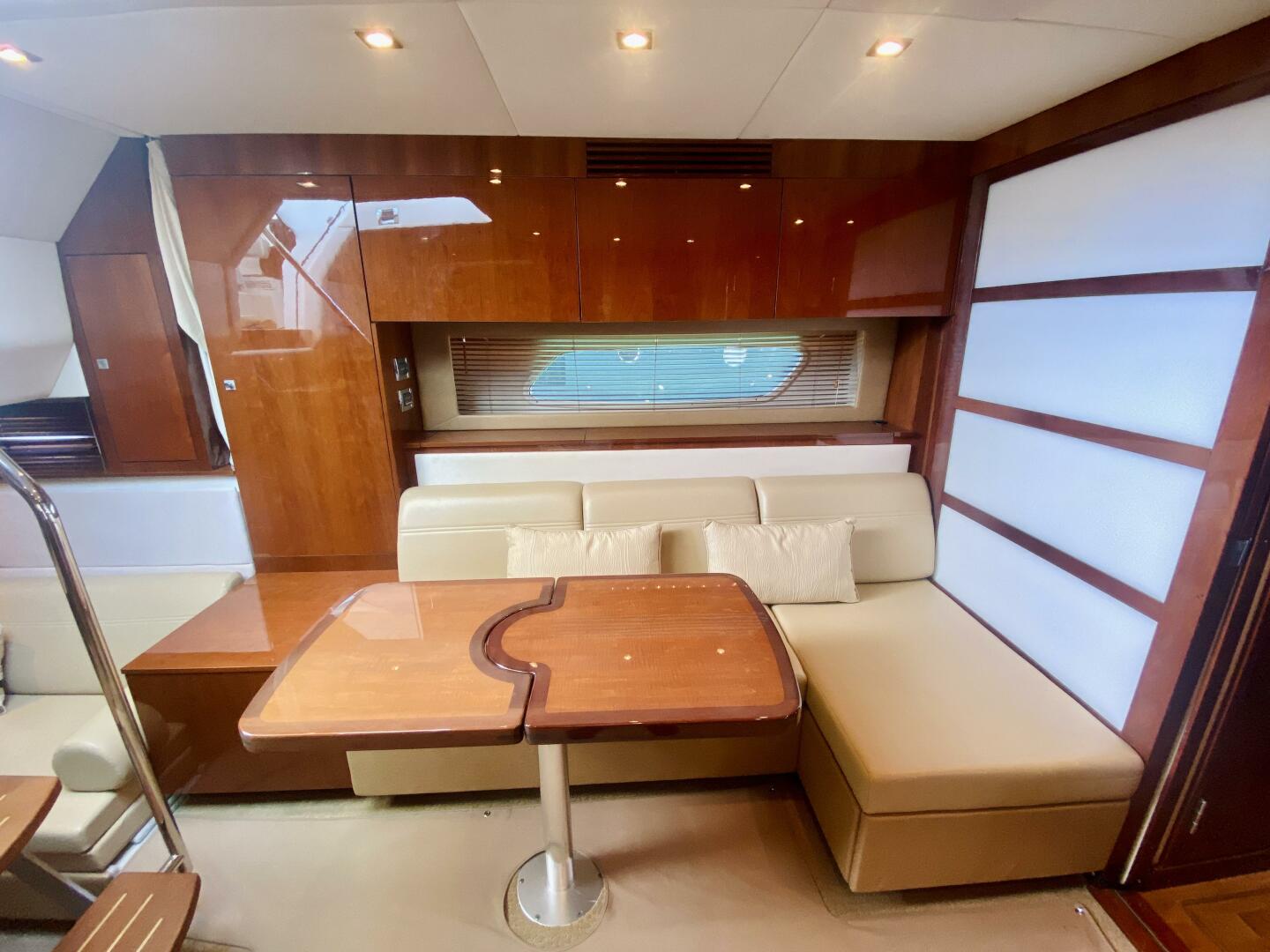 2010 Sea Ray 450 Sundancer - Image 47