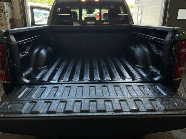 2021 Ram Ram 1500 Pickup Crew Cab Laramie 4WD - Image 9