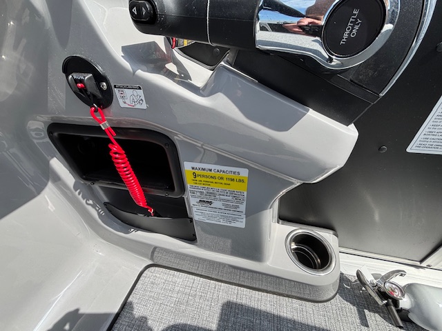 2026 HARRIS CRUISER 210 CWDH - Image 21