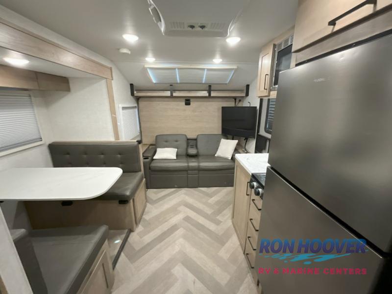 2022 EMBER OVERLAND SERIES 191MDB - Image 19