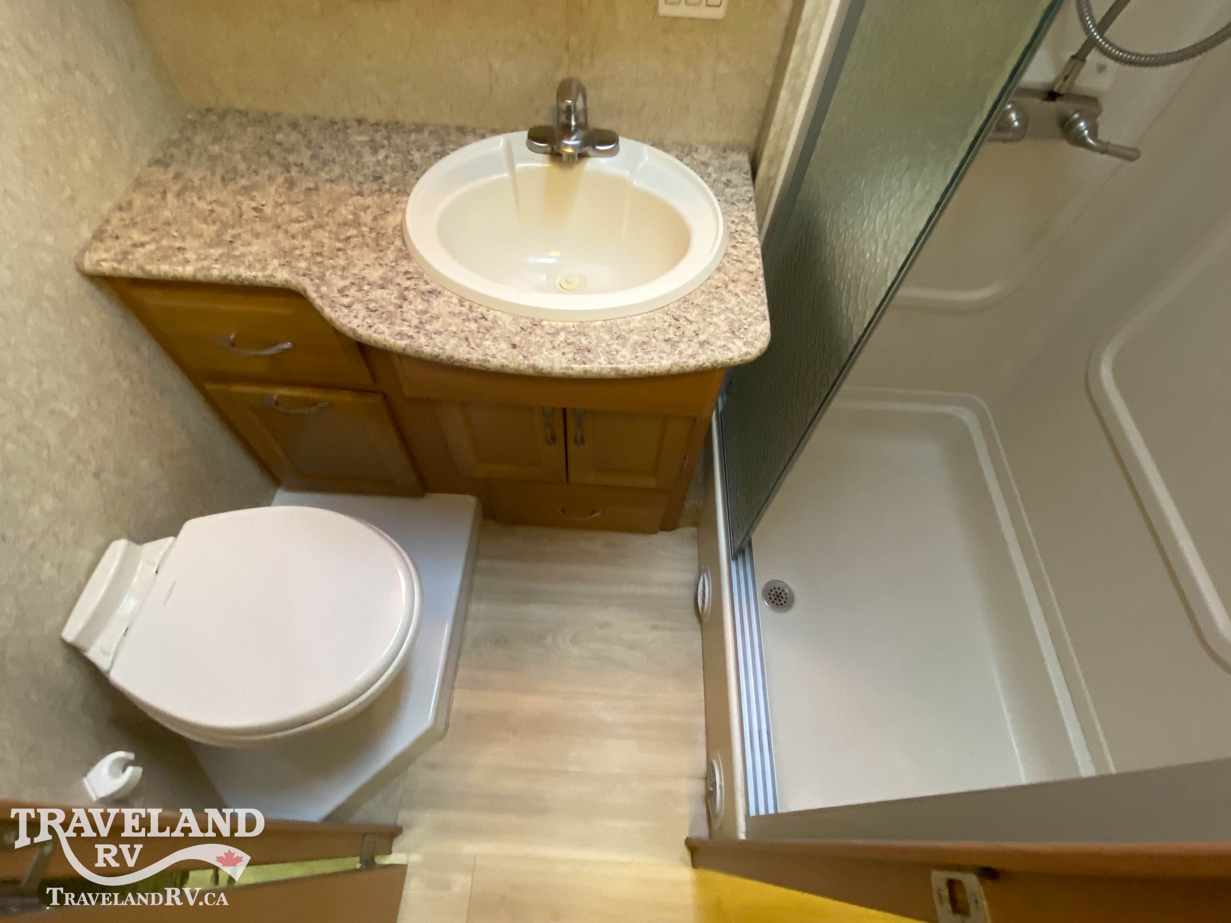 2011 NEWMAR BAYSTAR 3302 - Image 24