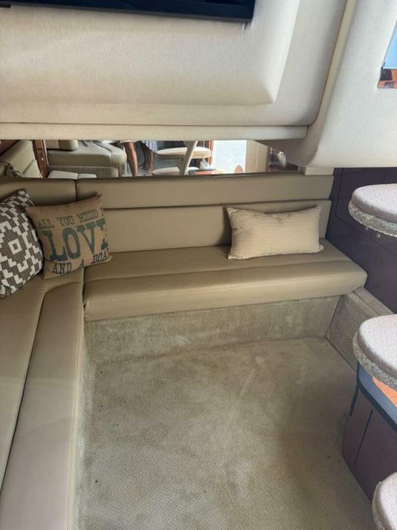 2007 Sea Ray 340 - Image 12