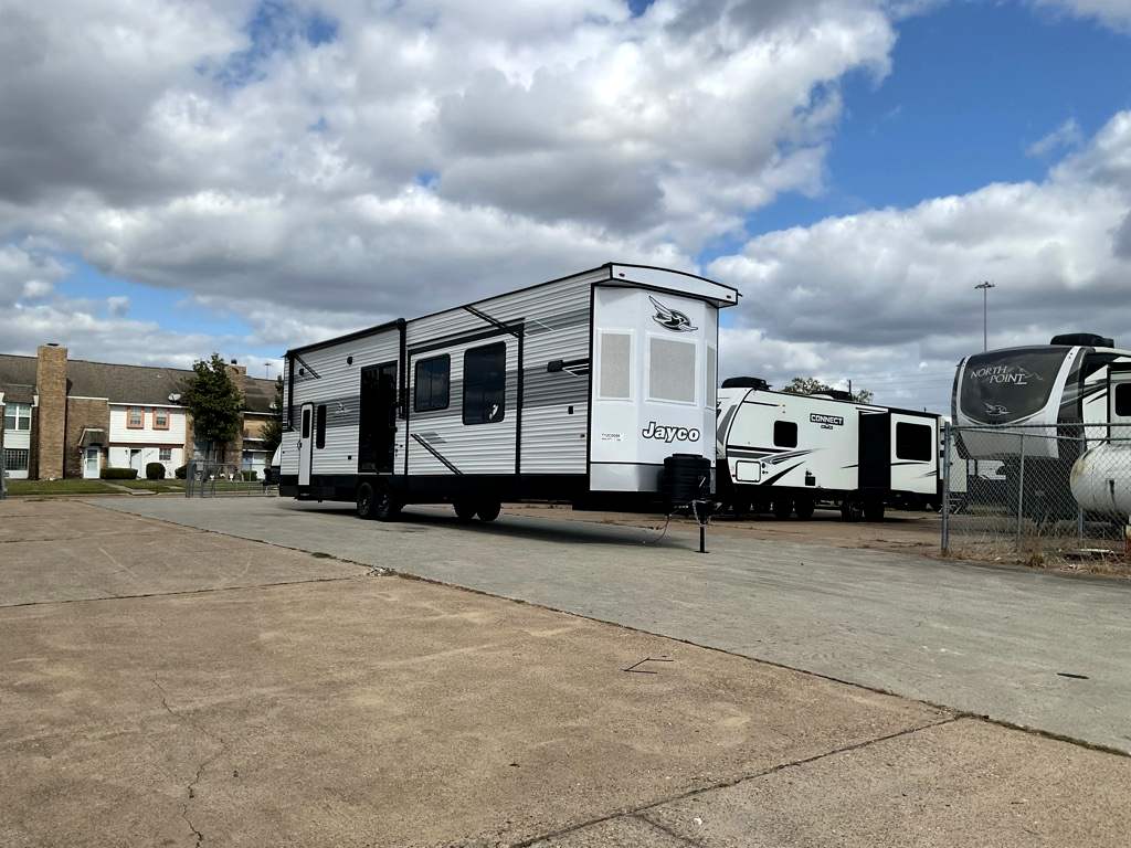 2026 JAYCO JAY FLIGHT BUNGALOW 404 LOFT - Image 3