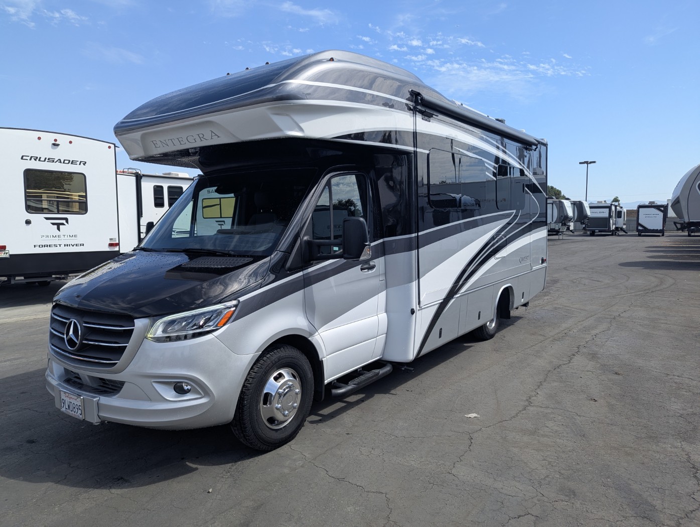 2024 Entegra Coach Qwest 24R - Image 3