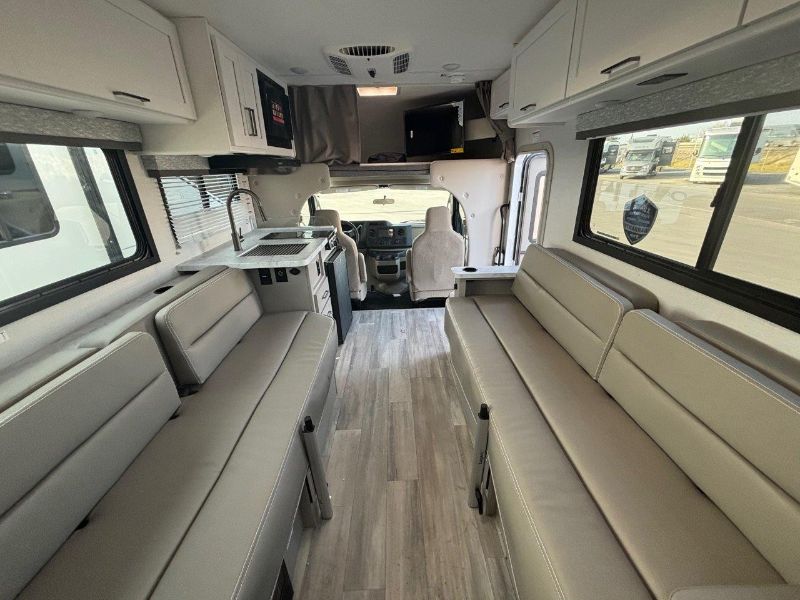 2026 Thor Motor Coach Four Winds Espec 19Z - Image 7