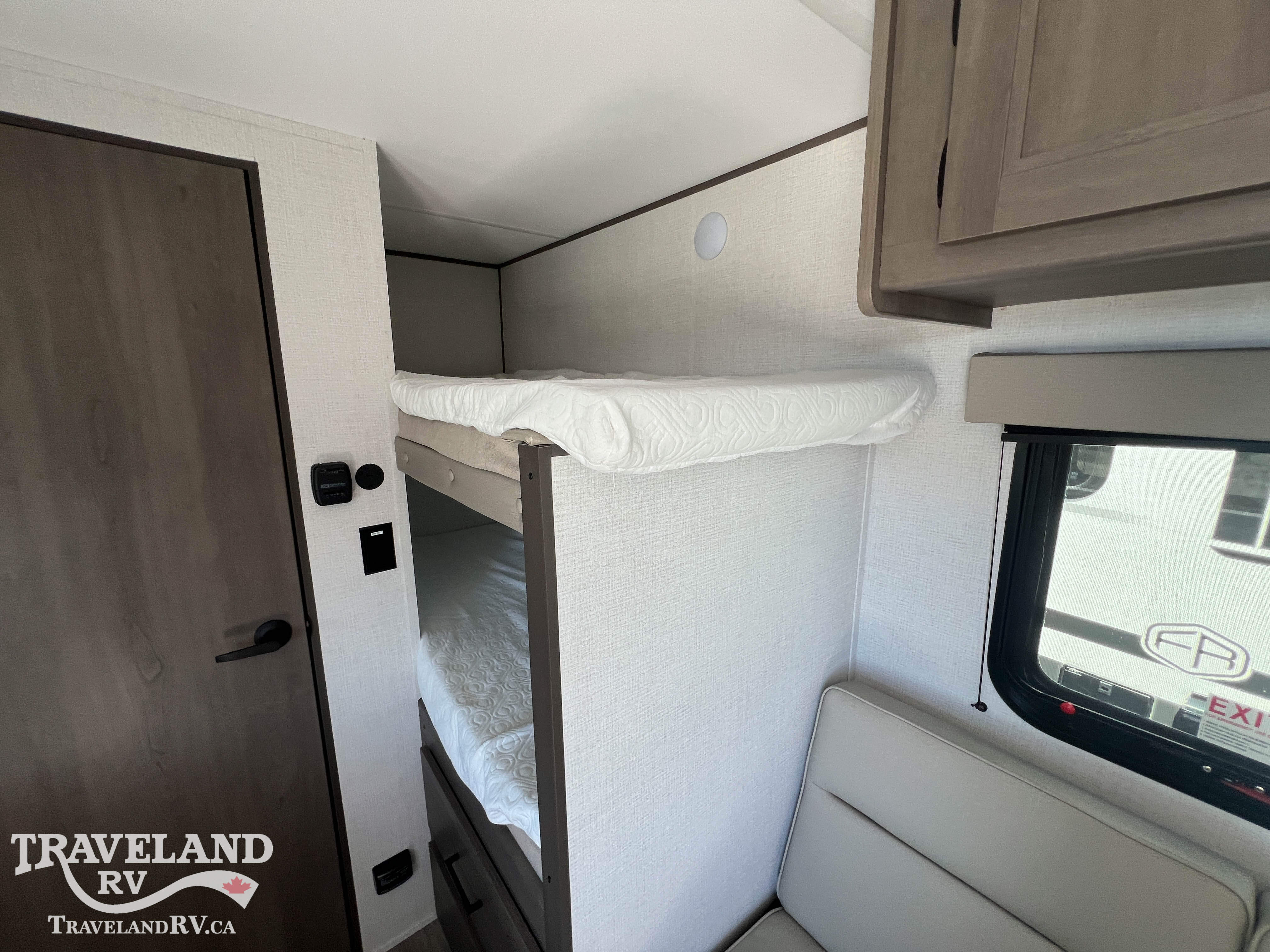 2025 Grand Design Transcend ONE 151BH - Image 10