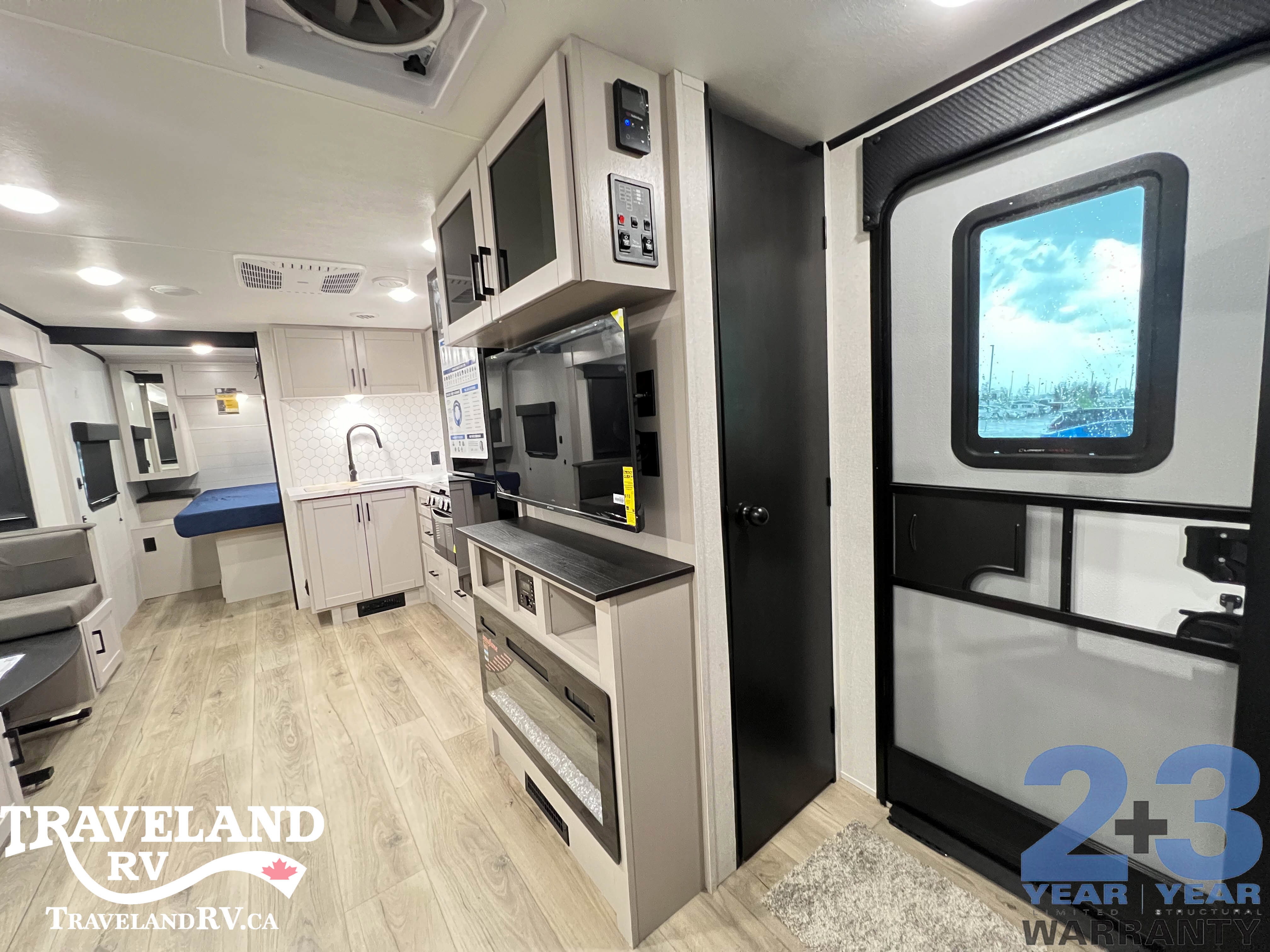 2026 Jayco Jay Feather 27BH - Image 21