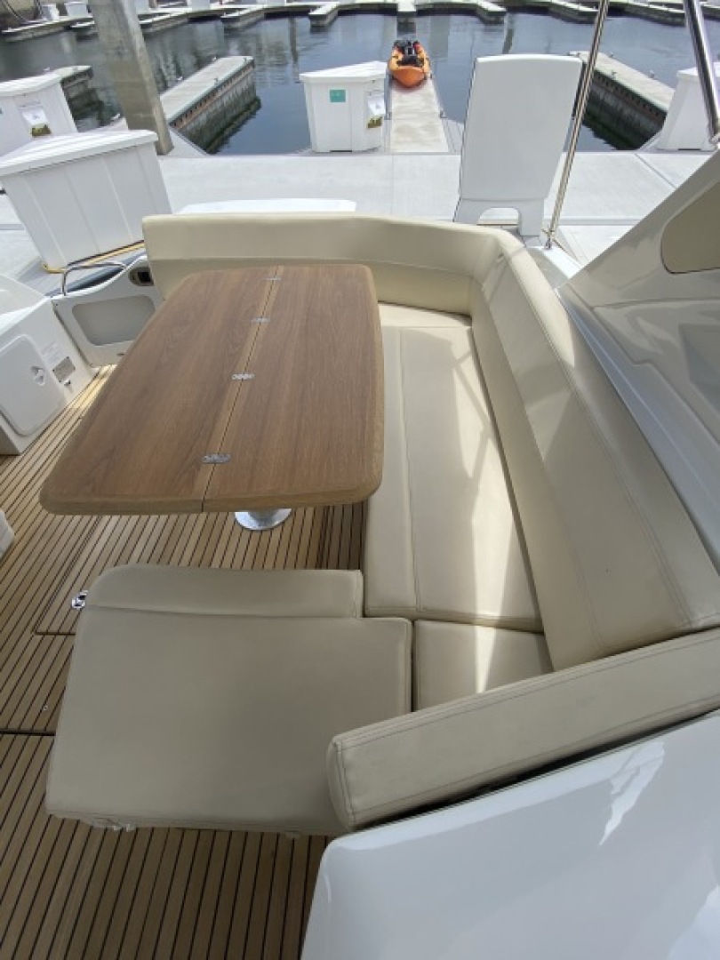 2016 Beneteau Gran Turismo 35 - Image 13