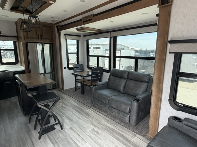 2021 BIG HORN 3120RK - Image 10