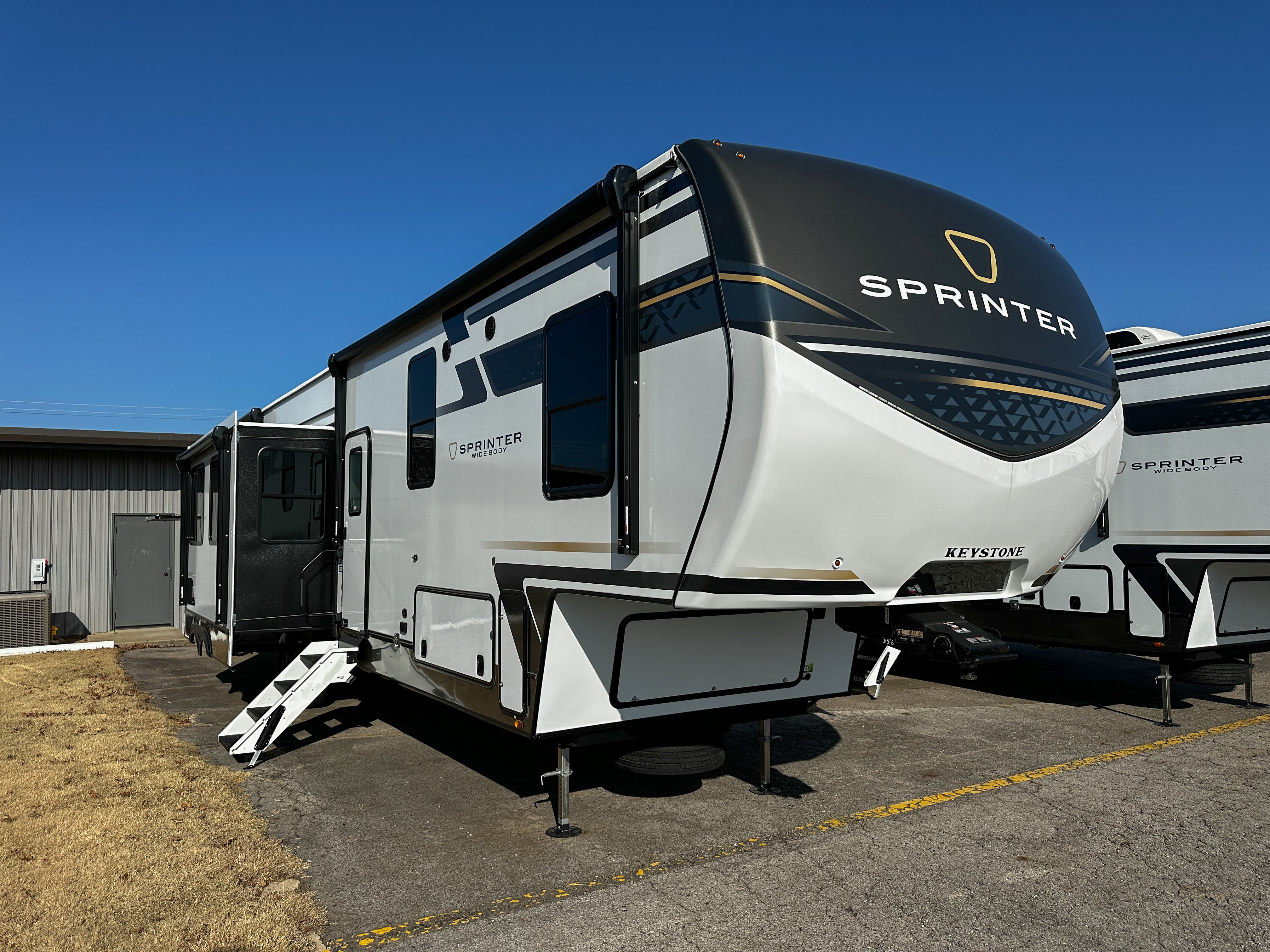 2026 Keystone Sprinter 3900DBL - Image 1