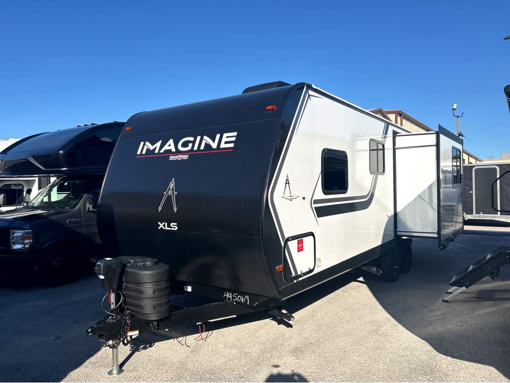 2026 GRAND DESIGN IMAGINE 25RLE - Image 2