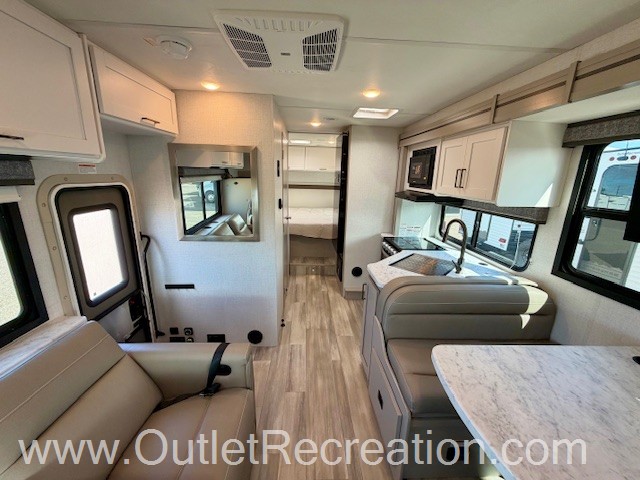2026 Thor Motor Coach Pasadena SE28 - Image 18