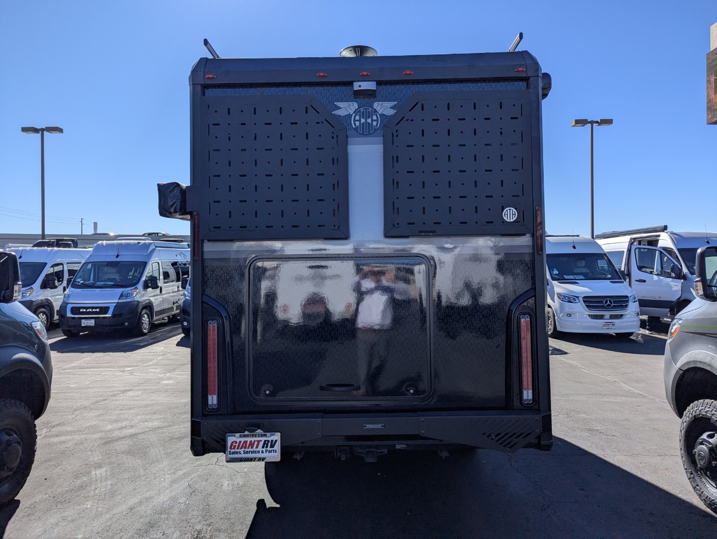 2026 Winnebago EKKO Sprinter 23B AWD - ATH Edition - Image 9