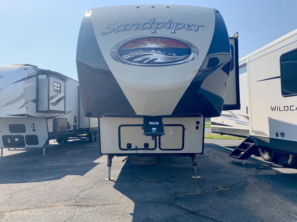 2017 FOREST RIVER SANDPIPPER 372LOK - Image 2