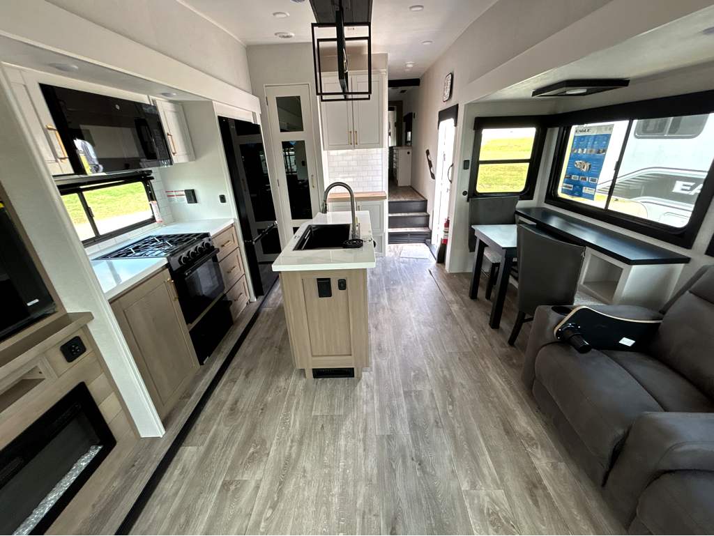 2026 JAYCO EAGLE 321RSTS - Image 21