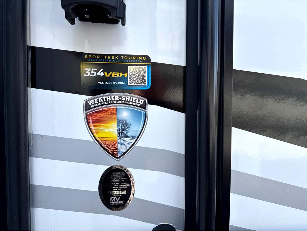 2027 VENTURE RV SPORTTREK 354VBH - Image 9