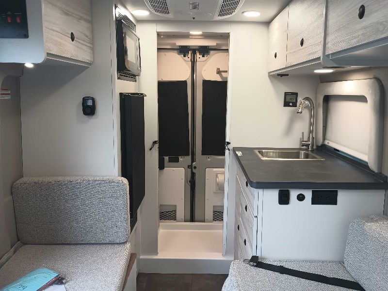 2026 Entegra Coach Arc 18C - Image 8