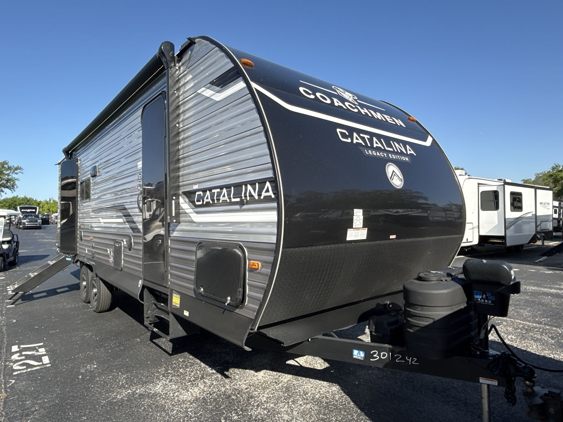 2025 Coachmen Catalina Legacy Edition