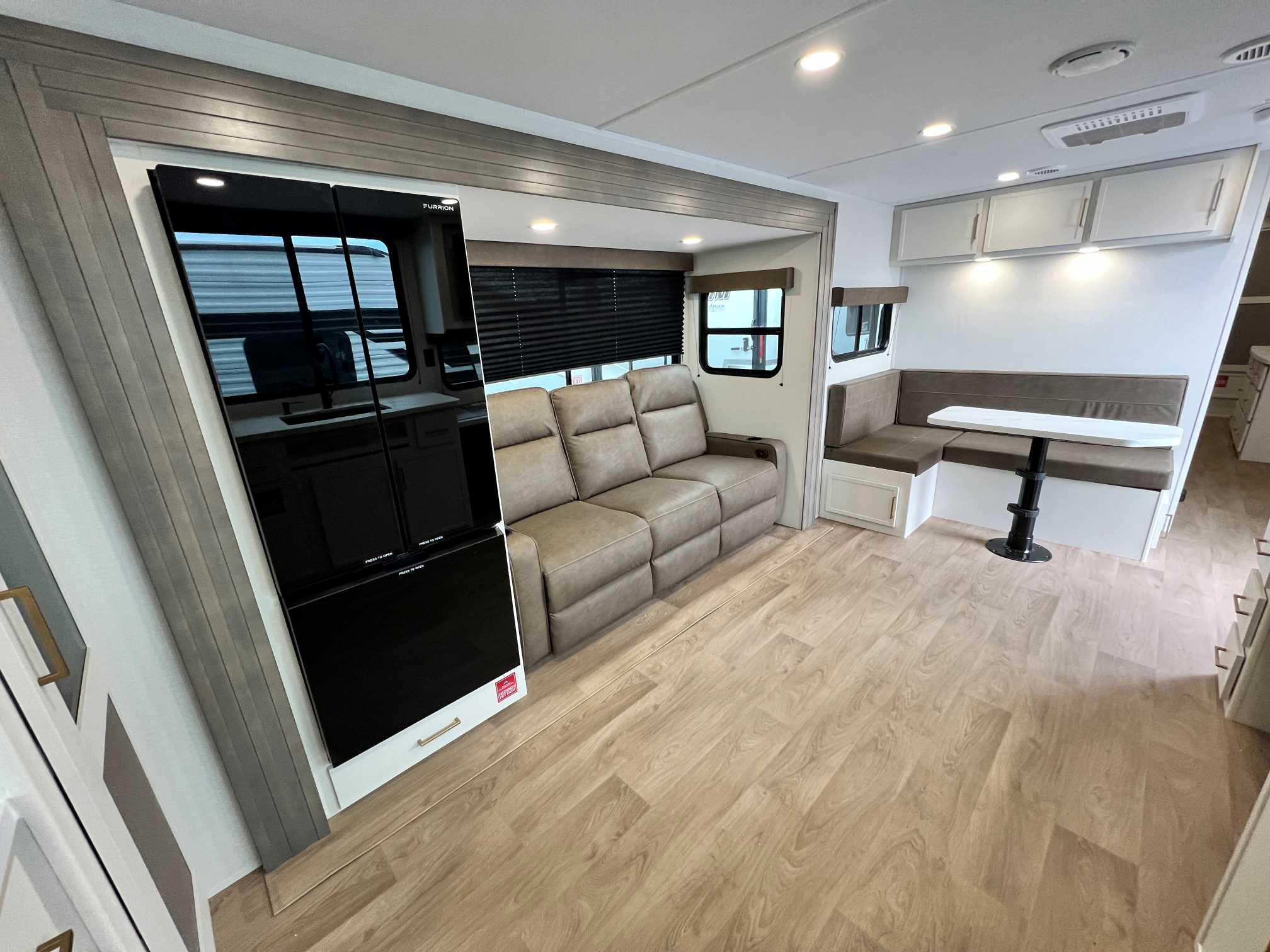 2027 Grand Design Transcend 315RKT - Image 9
