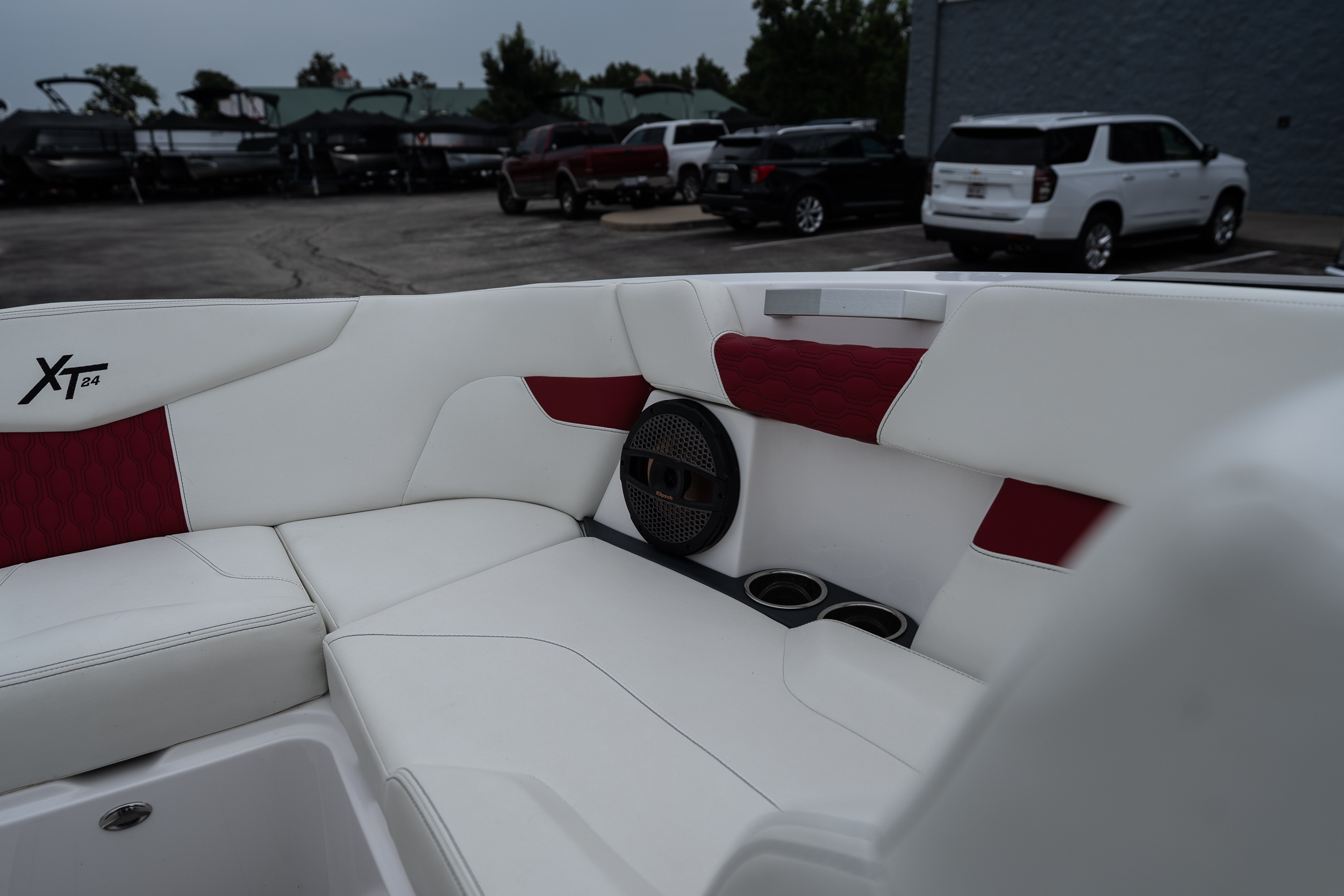 2023 MasterCraft XT24 - Image 21