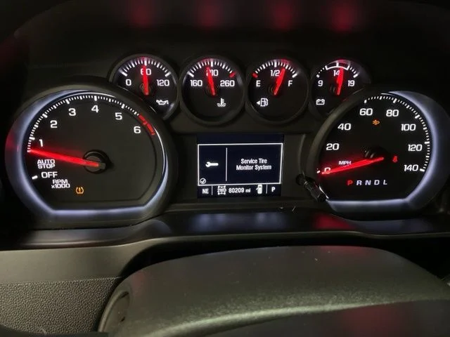 2022 Chevrolet Silverado 1500 Crew Cab Custom Trail Boss 4WD - Image 15