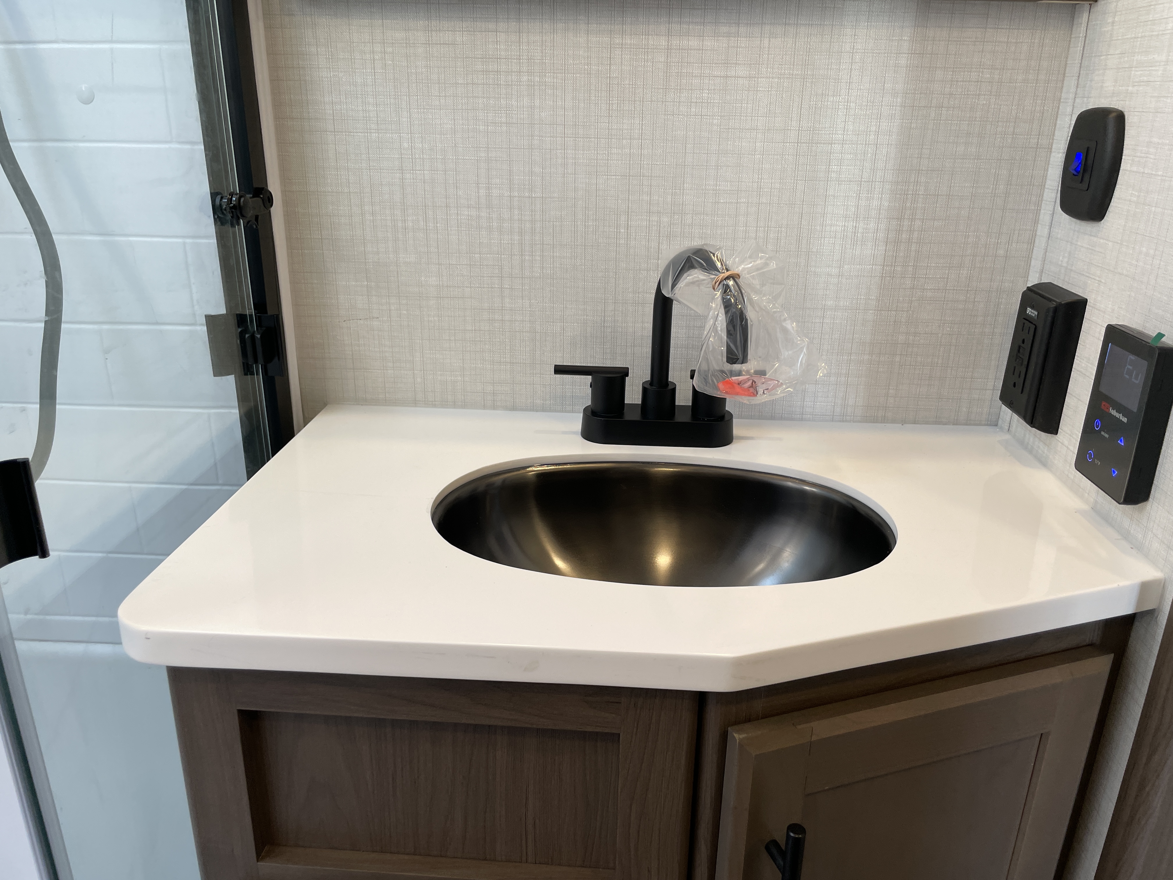 2027 Keystone Cougar 320RDS - Image 20