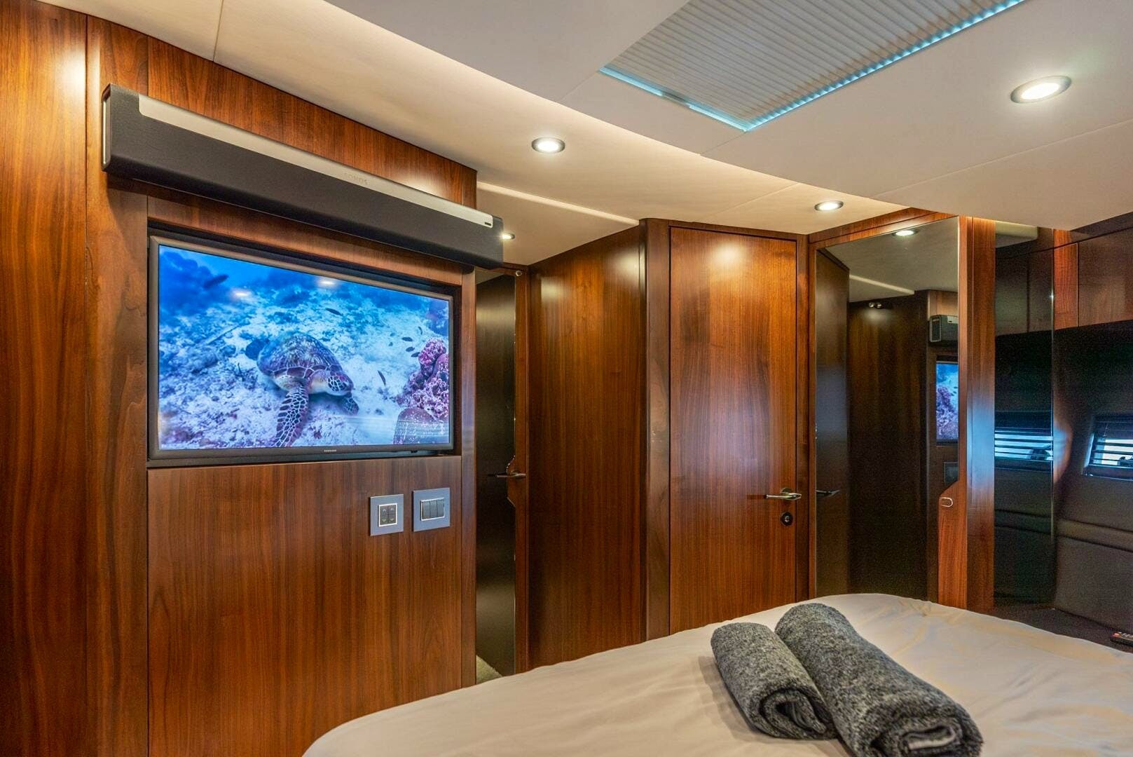 2019 Fairline - Image 24