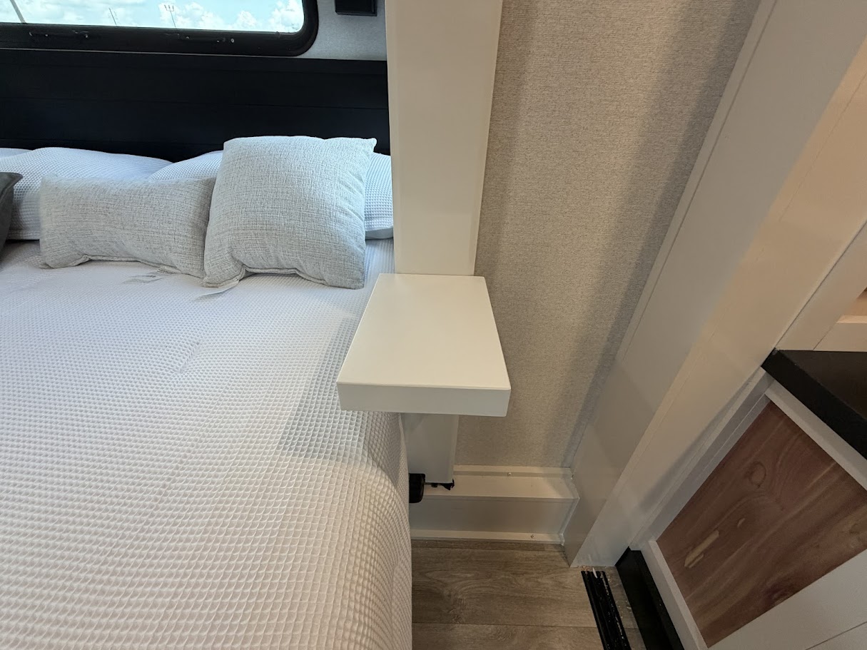 2027 JAYCO PINNACLE 32RLTS - Image 52