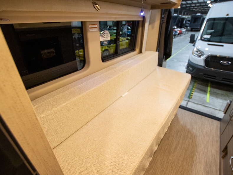 2024 Jayco Swift 20D - Image 9