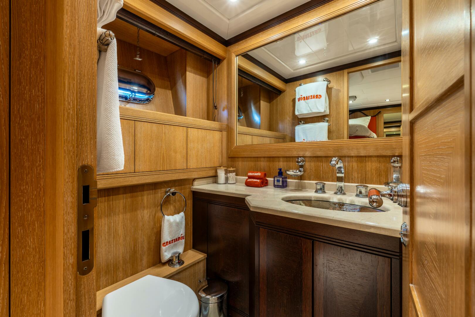 2008 Overmarine Mangusta 108 - Image 31