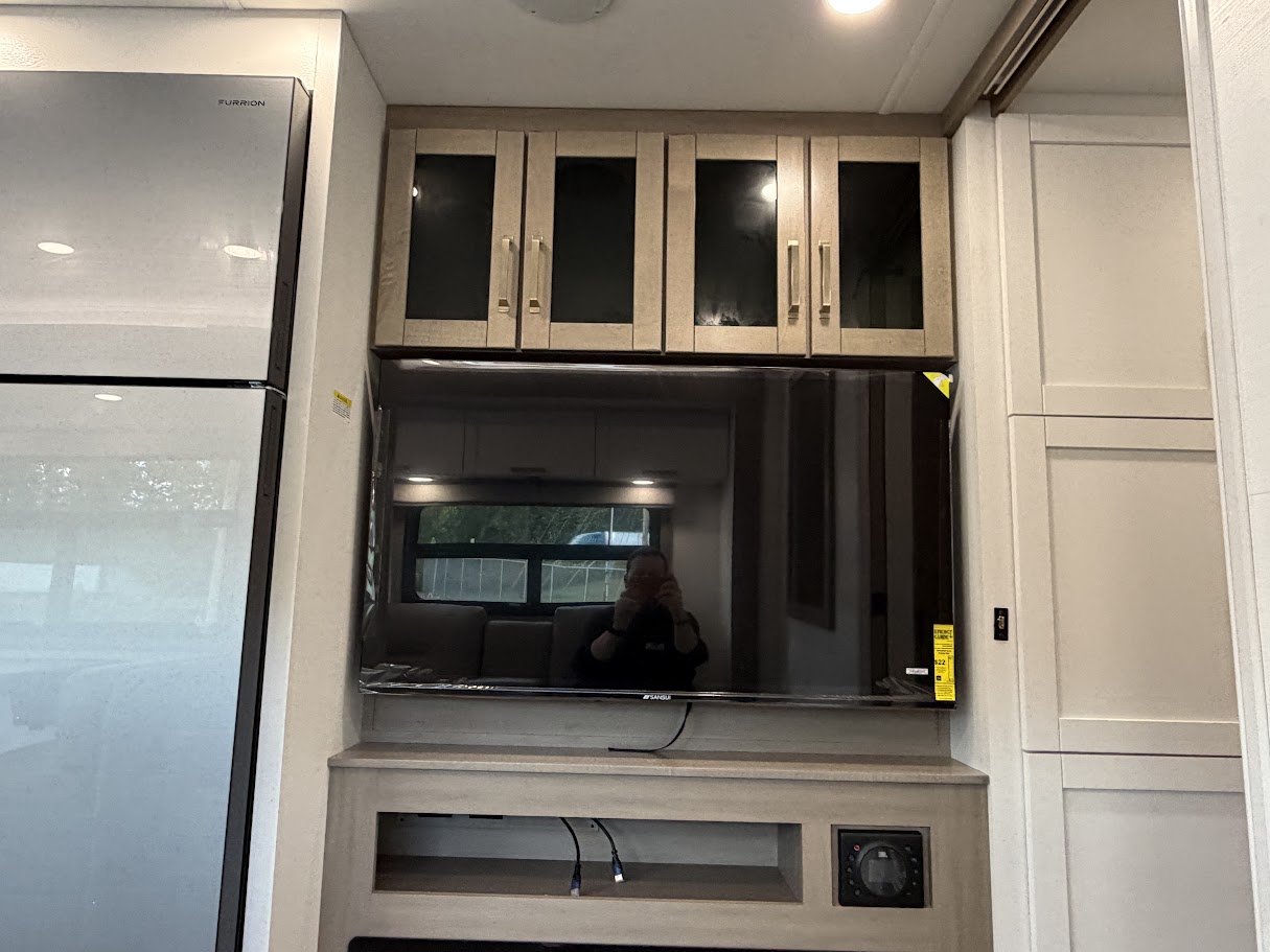 2027 JAYCO GREYHAWK 30Z - Image 30