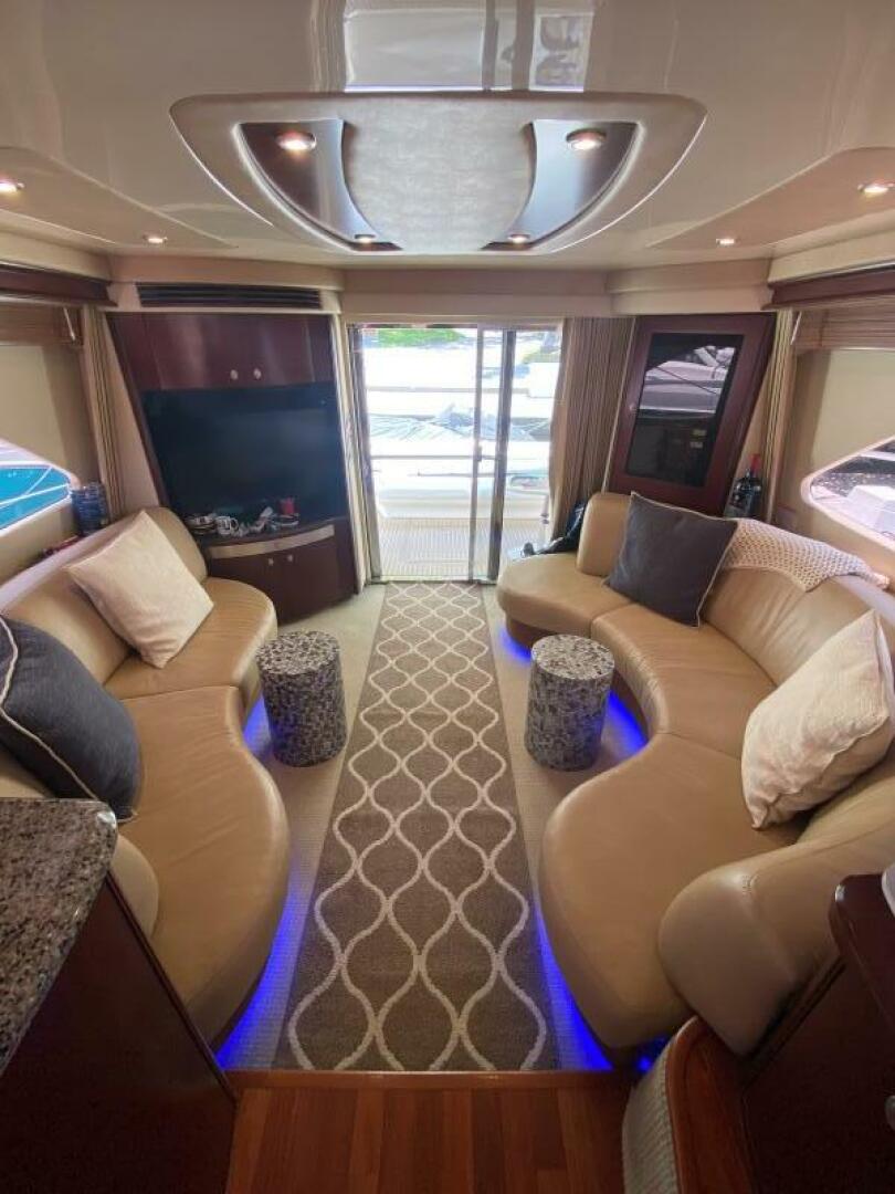 2006 Sea Ray 58 Sedan Bridge - Image 27