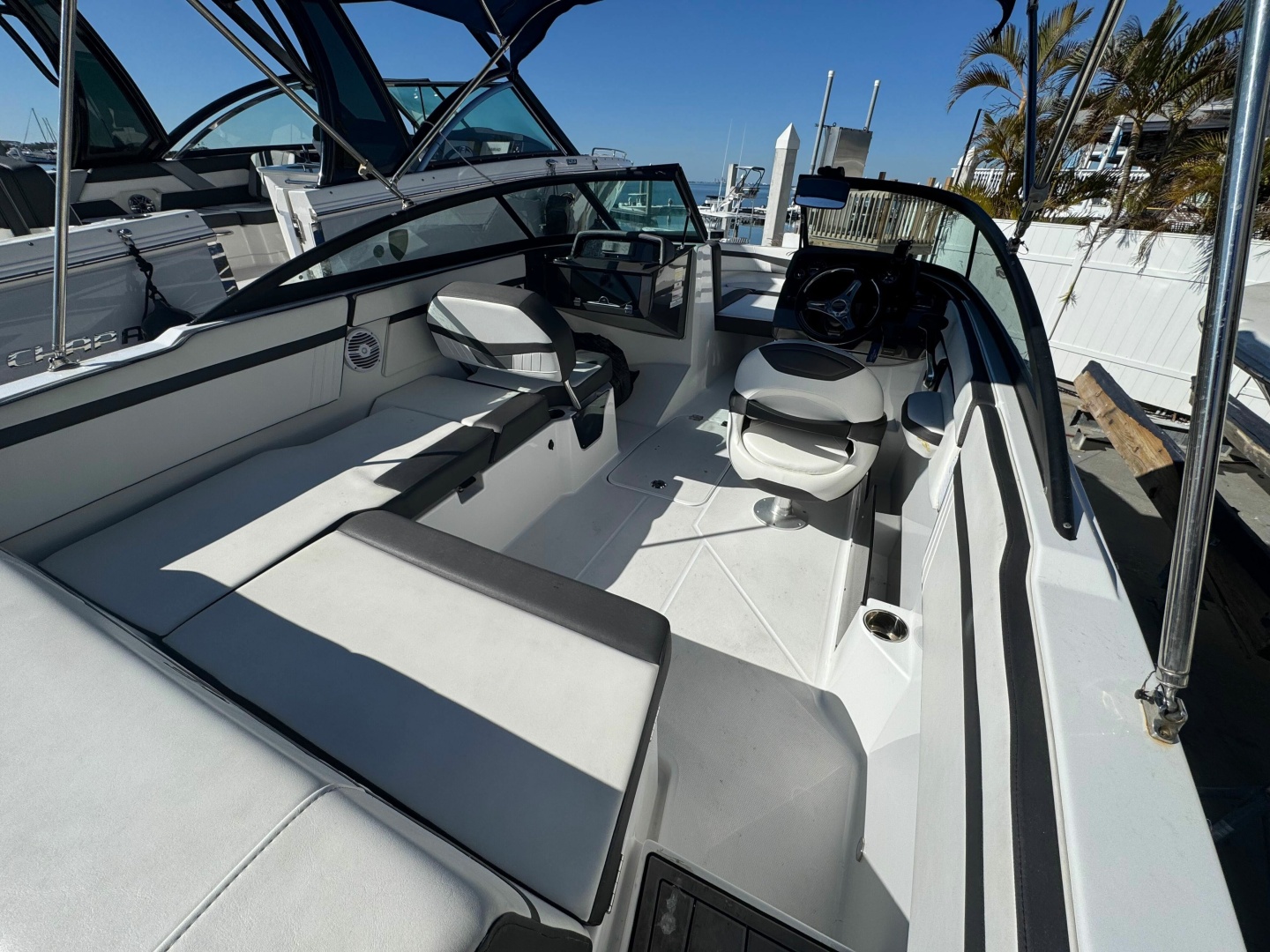 2020 Monterey M-205 - Image 9