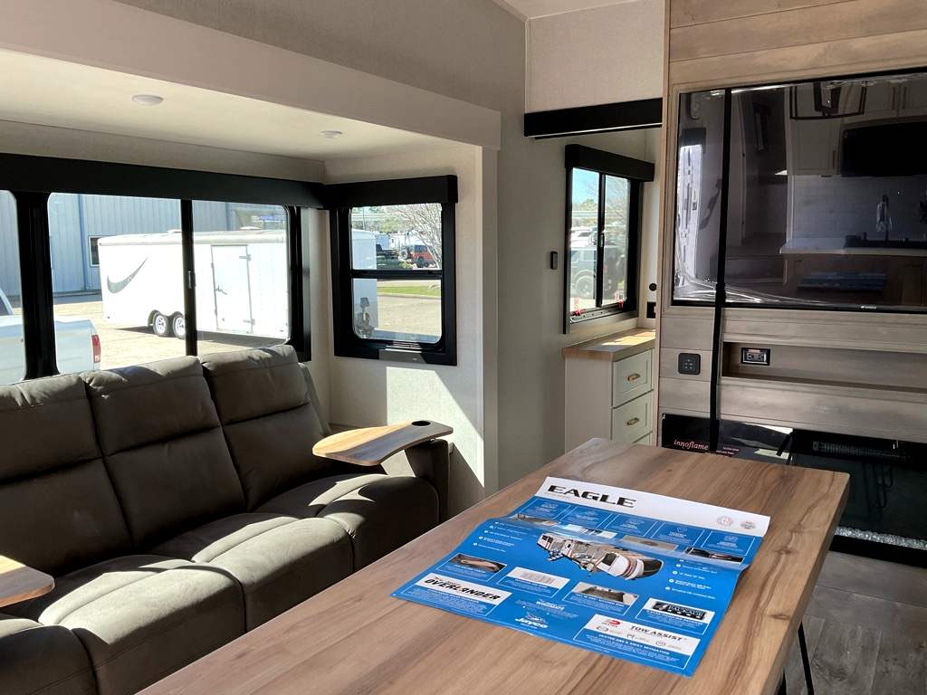 2026 JAYCO Eagle 367 TBTS - Image 7
