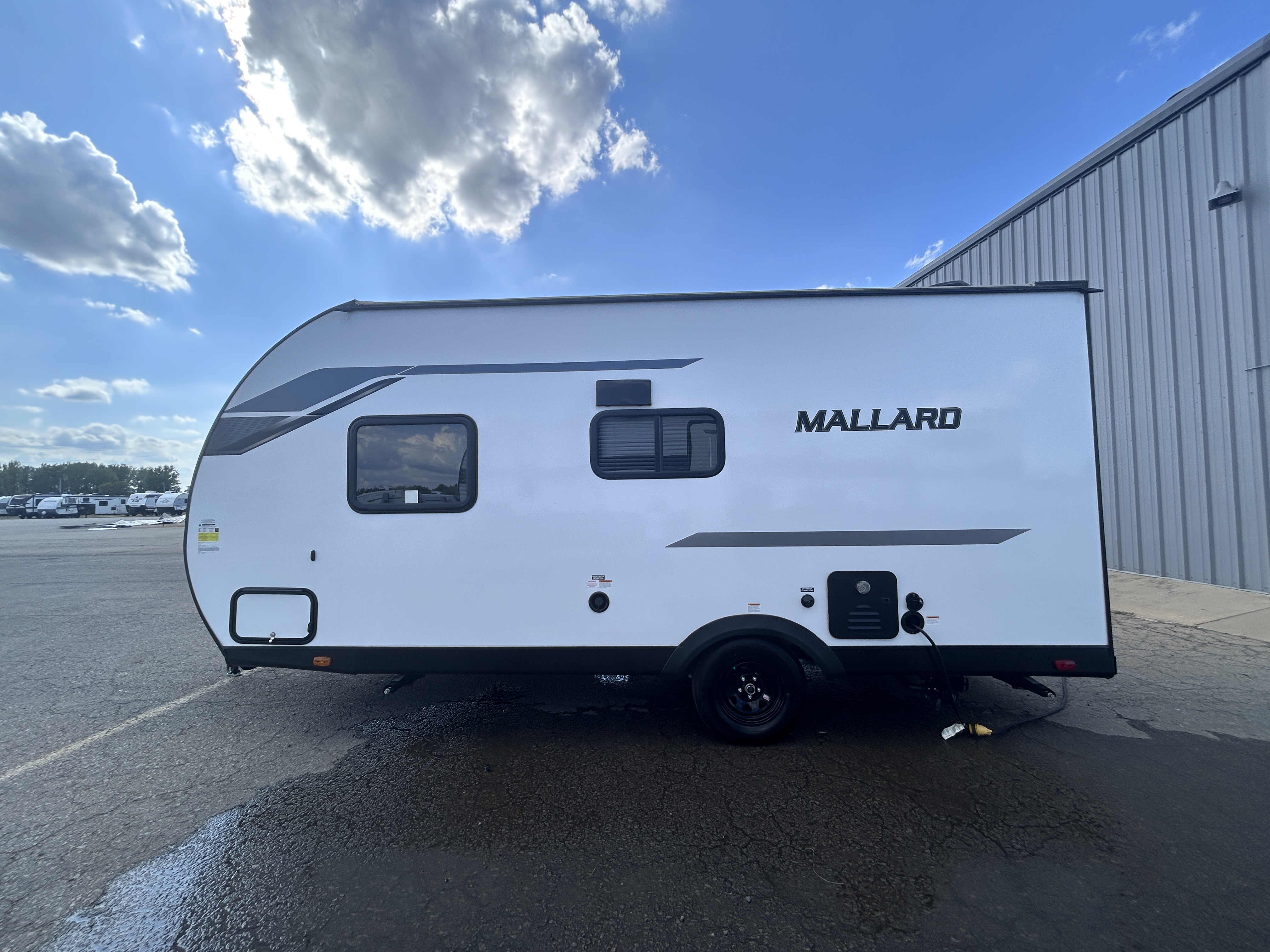 2025 Heartland Mallard 17RBL - Image 5